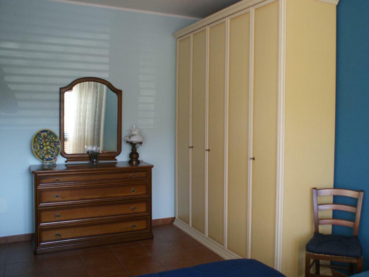 Etna B&B Pedara Bagian luar foto